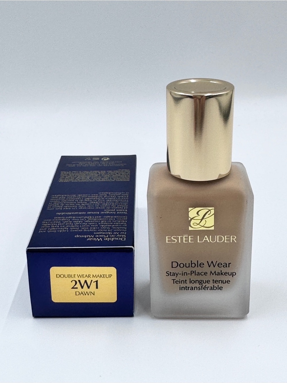 2W1 Dawn Estée Lauder Double Wear Stay-in-Place Makeup